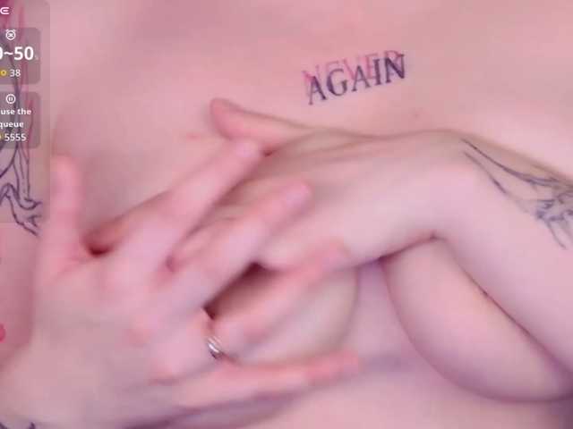 Darineko live cam on BongaCams