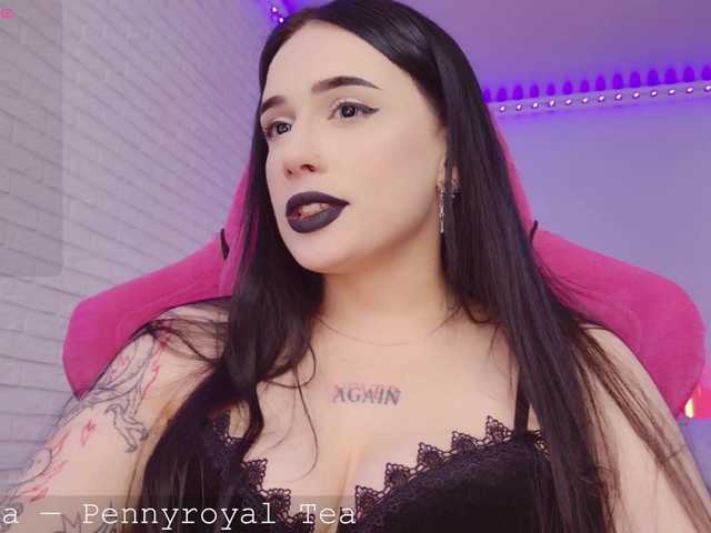 Darineko live cam on BongaCams