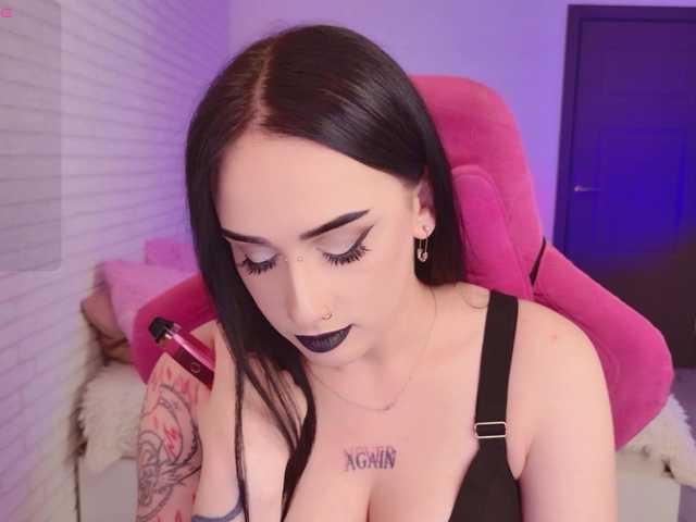 Darineko live cam on BongaCams
