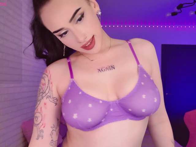 Darineko live webcam show