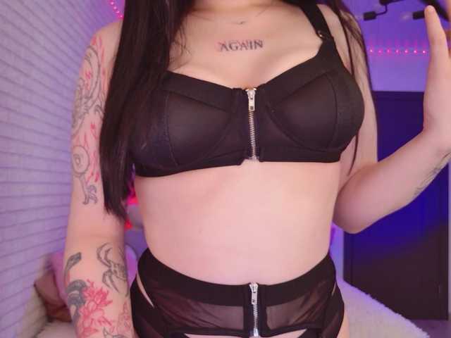 Darineko live cam on BongaCams
