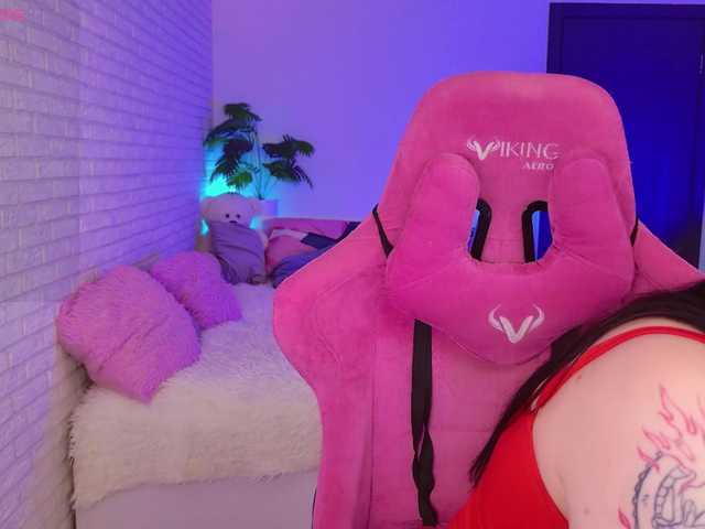 Darineko live cam on BongaCams