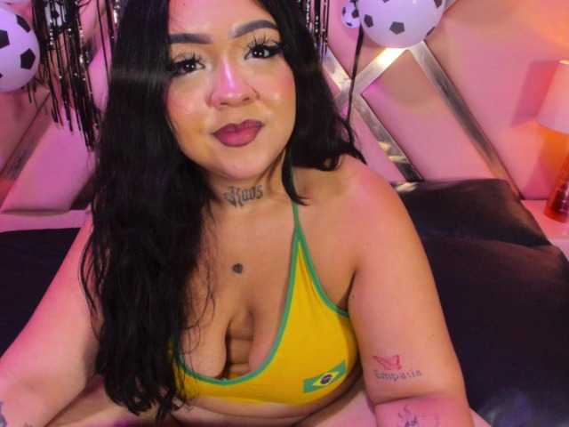 SukyLuna live cam on BongaCams