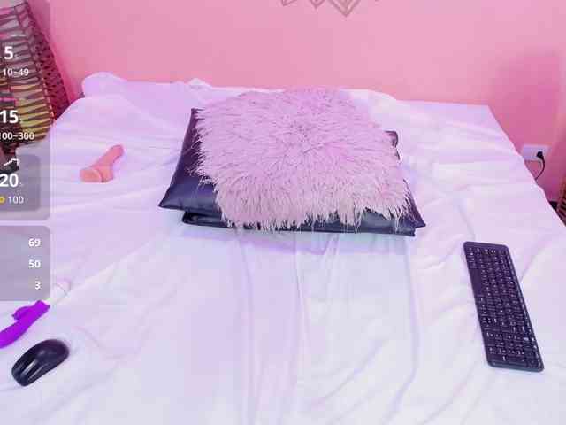 SukyLuna webcam