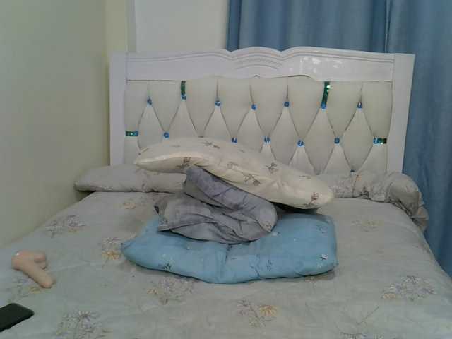 Prettycherry live cam on BongaCams