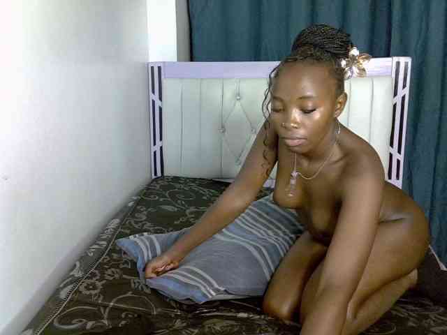 Prettycherry webcam