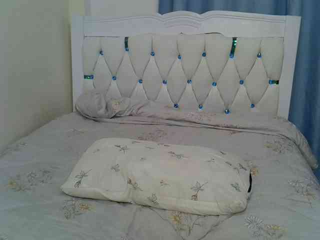 Prettycherry webcam