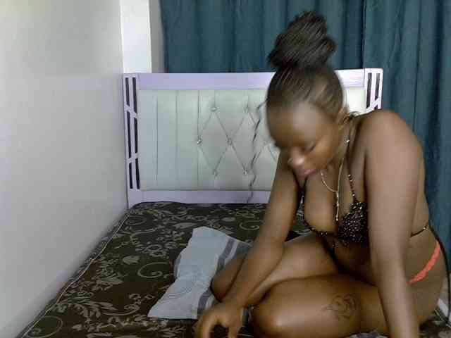 Prettycherry webcam