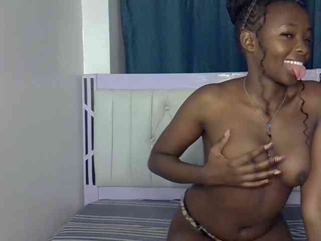 Prettycherry webcam