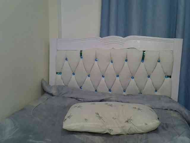 Prettycherry webcam