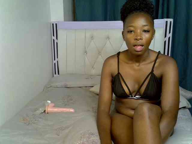 Prettycherry webcam