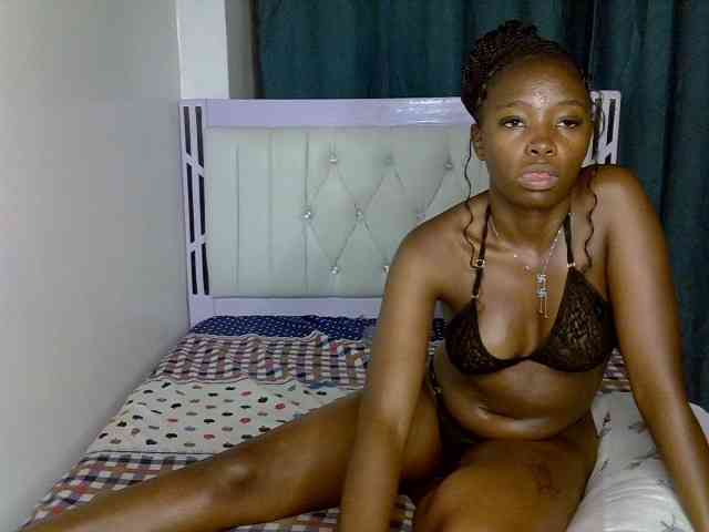 Prettycherry webcam