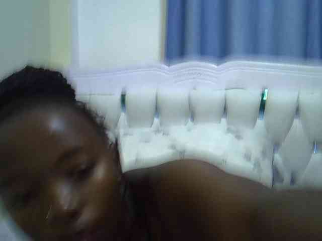 Prettycherry webcam