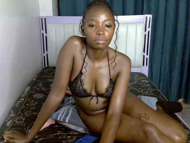 Prettycherry webcam