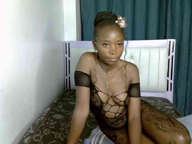 Prettycherry webcam