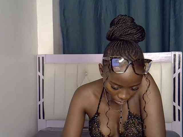 Prettycherry webcam