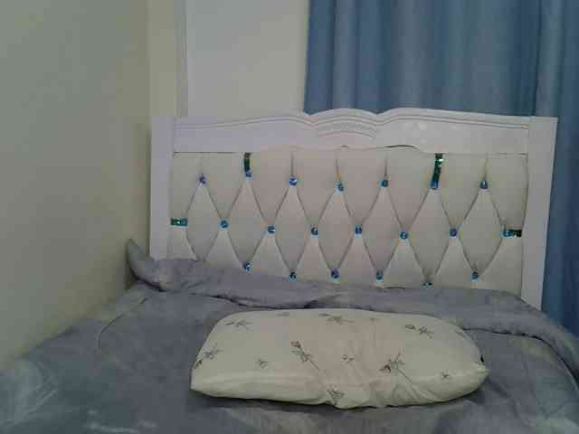 Prettycherry webcam