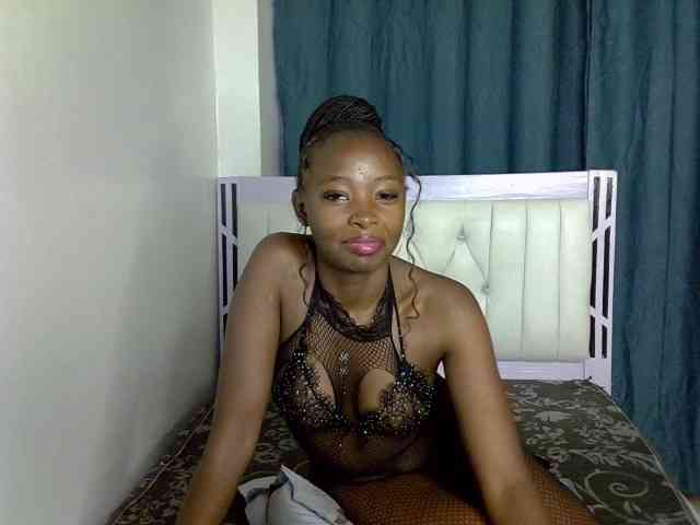 Prettycherry webcam