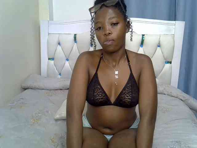 Prettycherry webcam