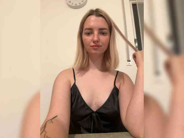 Amina76533BB webcam