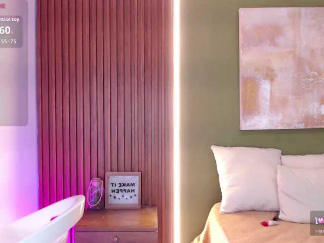 Scarlett-Moon3, en directo ahora en BongaCams