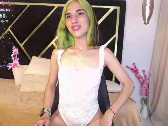 Scarlett-Moon3 webcam