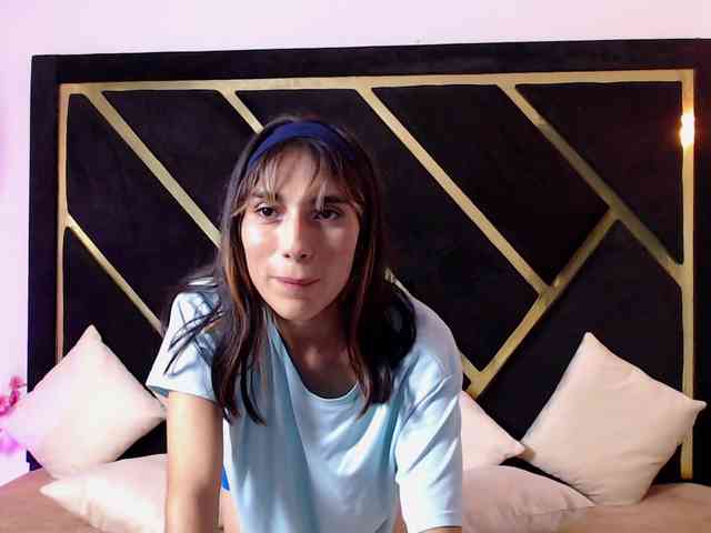 Scarlett-Moon3 webcam