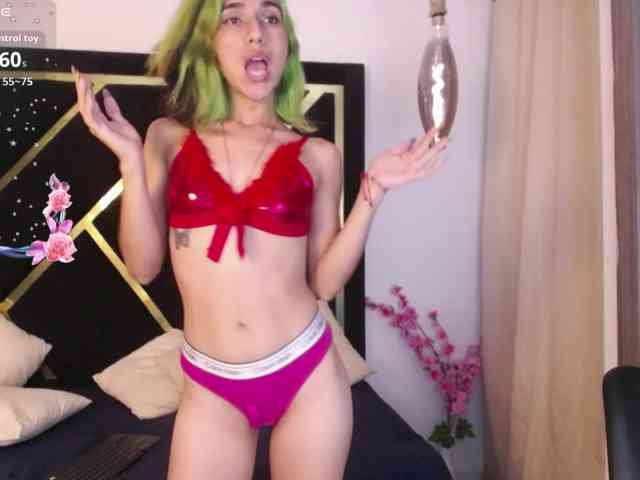 Model: Scarlett-Moon3