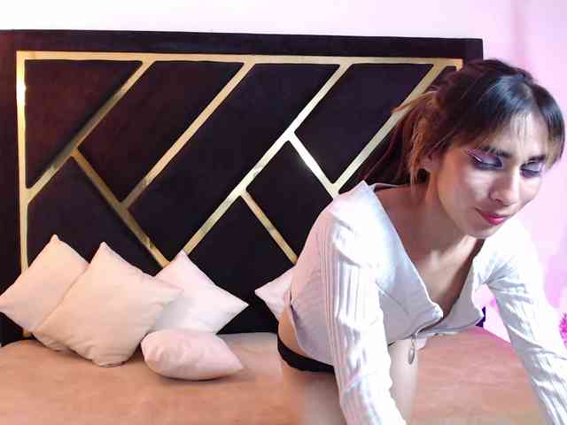 Scarlett-Moon3 webcam