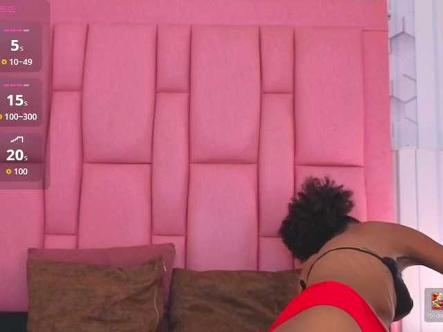 emelysweett live cam on BongaCams