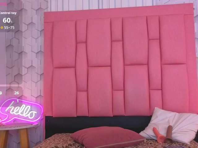 emelysweett live webcam show