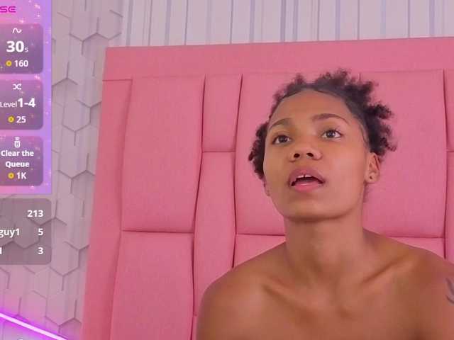 emelysweett live cam on BongaCams