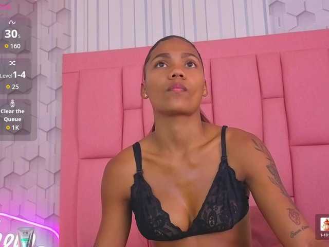 emelysweett live cam on BongaCams