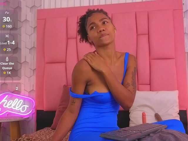emelysweett live cam on BongaCams