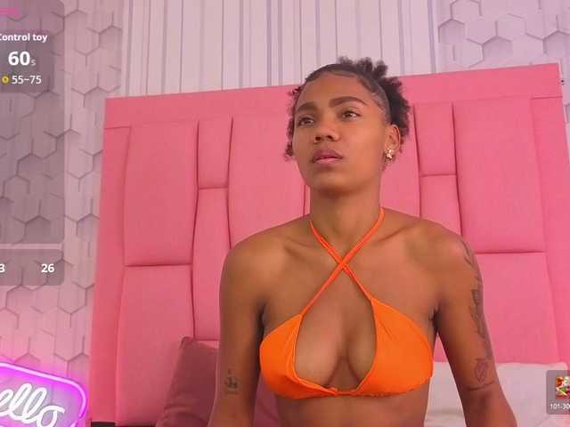 emelysweett live cam on BongaCams