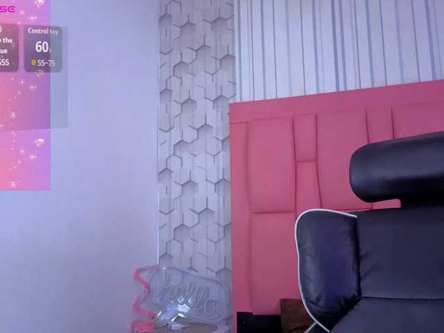 emelysweett live cam on BongaCams