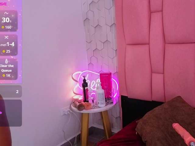 emelysweett live cam on BongaCams