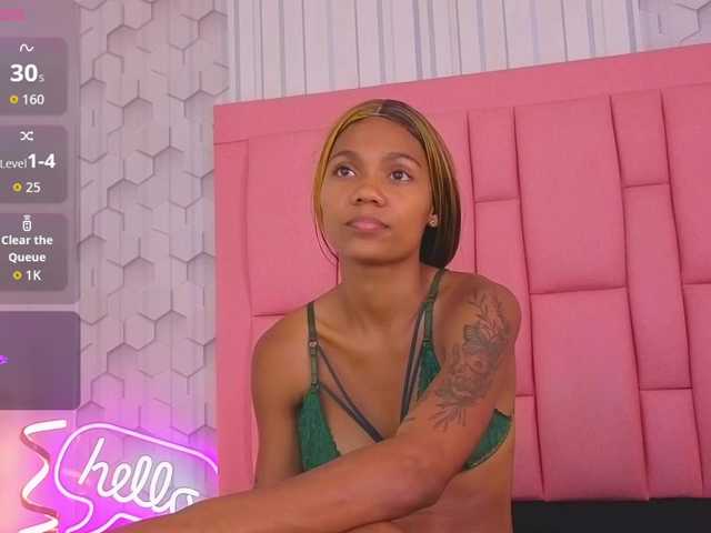 emelysweett live cam on BongaCams