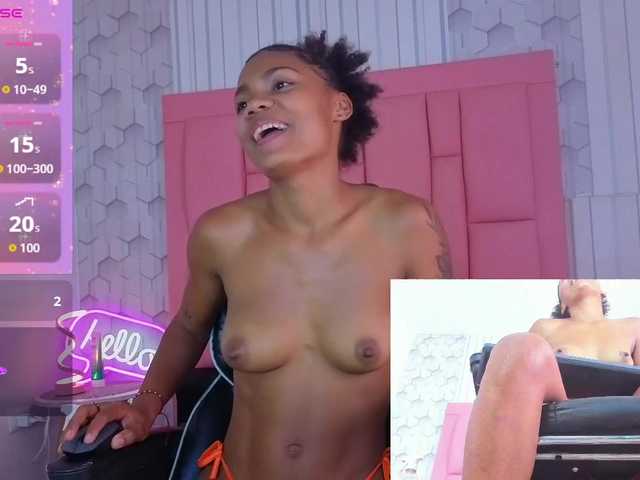 emelysweett live cam on BongaCams