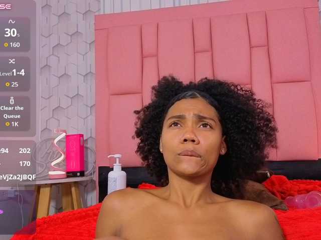 emelysweett live cam on BongaCams