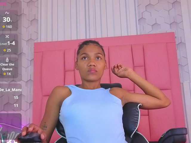 emelysweett live cam on BongaCams