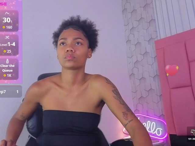 emelysweett live cam on BongaCams
