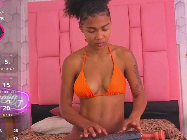 emelysweett live webcam show