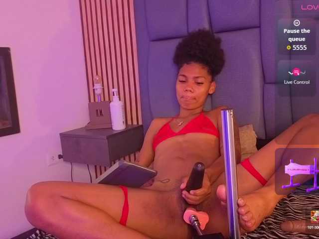 emelysweett live cam on BongaCams