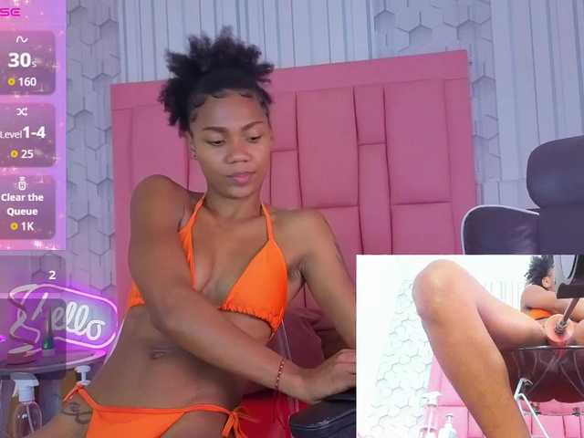 emelysweett live cam on BongaCams