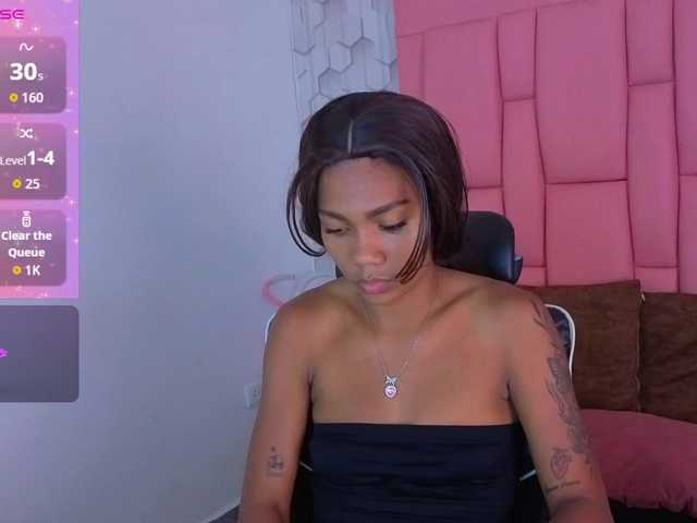 emelysweett live cam on BongaCams