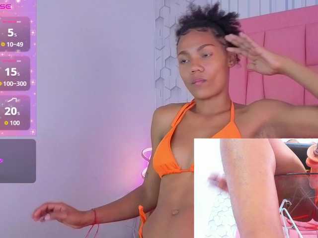 emelysweett live cam on BongaCams
