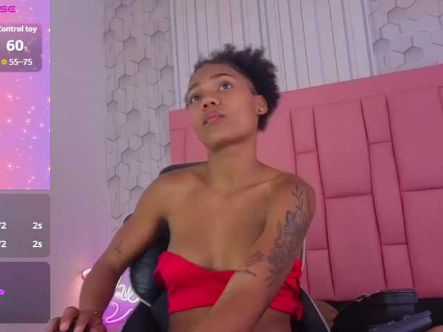 emelysweett live cam on BongaCams