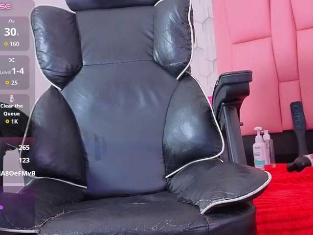 emelysweett live cam on BongaCams