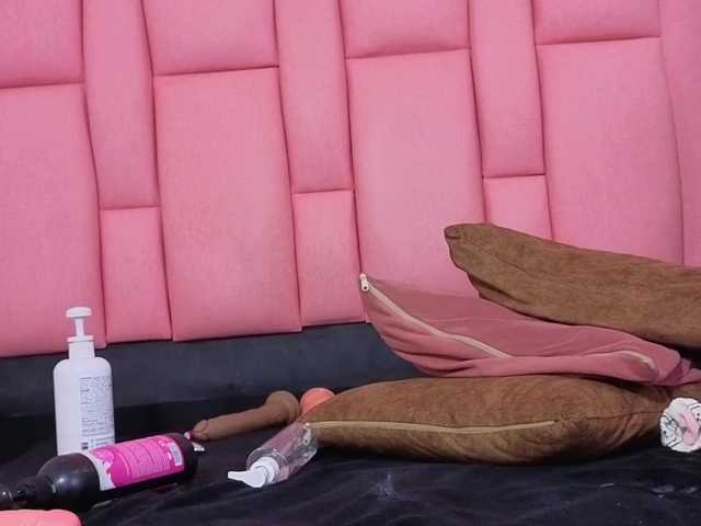 emelysweett live cam preview